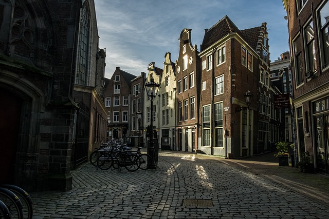 Entdecke die Grachten von Amsterdam auf eine einzigartige Weise